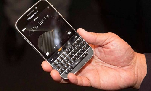 BlackBerry Classic Tarayıcı Ve Uygulamalarını Gösterdi